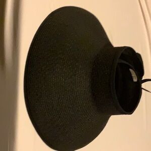 Packable sun hat